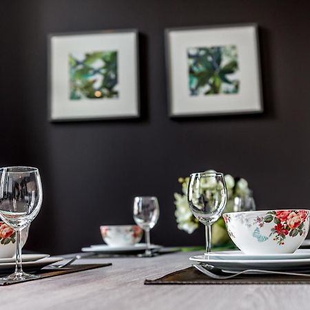 Smartflats Design - Cathedrale Apartment เลียจ ห้อง รูปภาพ