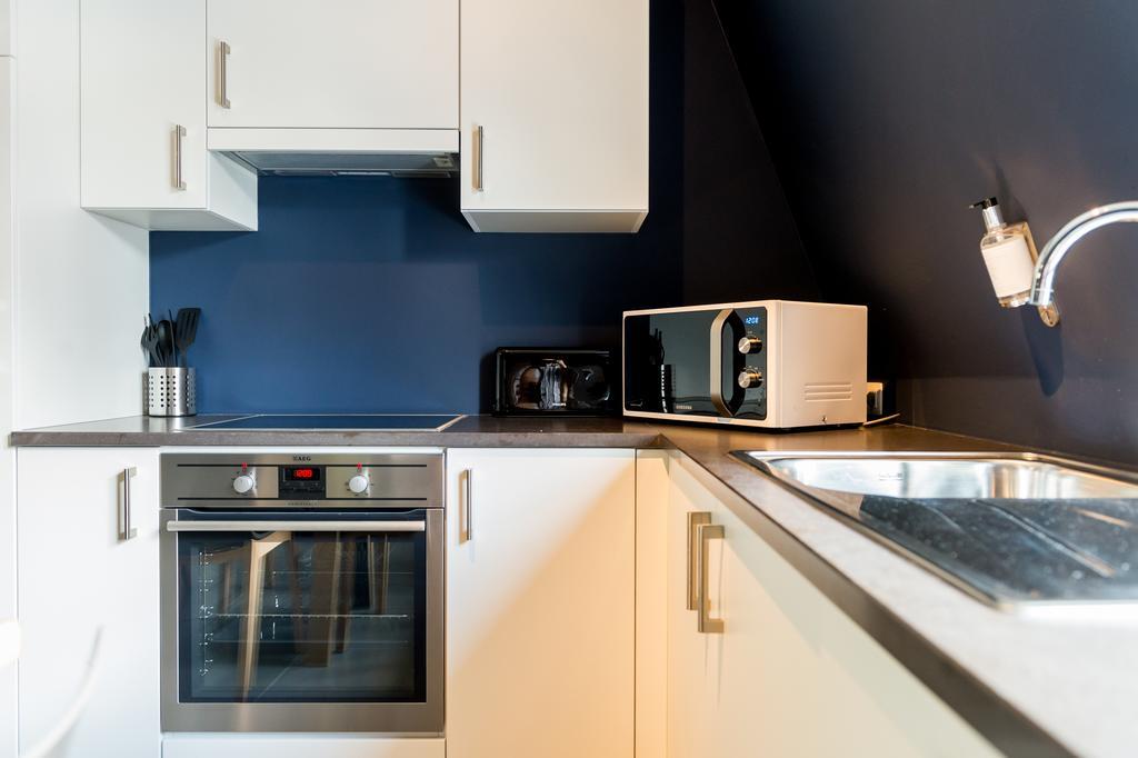 Smartflats Design - Cathedrale Apartment เลียจ ห้อง รูปภาพ